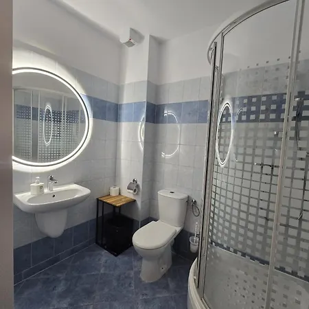 Przyladek Daglezja Nad Jeziorem Kornickim *