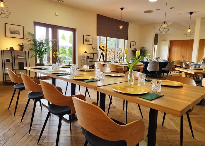 Przyladek Daglezja Nad Jeziorem Kornickim *